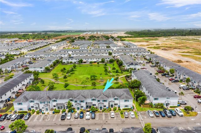 412 NW 12th Ave, Florida City, FL 33034