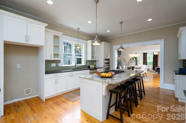 1128 E 35th Street, Charlotte, NC 28205
