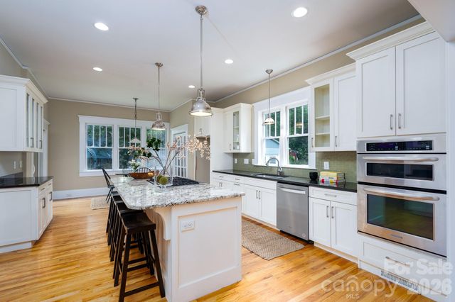 1128 E 35th Street, Charlotte, NC 28205