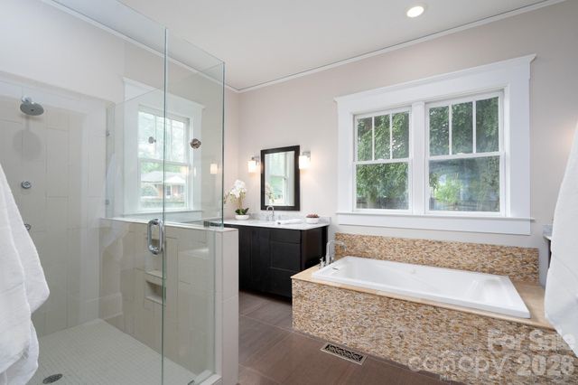 1128 E 35th Street, Charlotte, NC 28205
