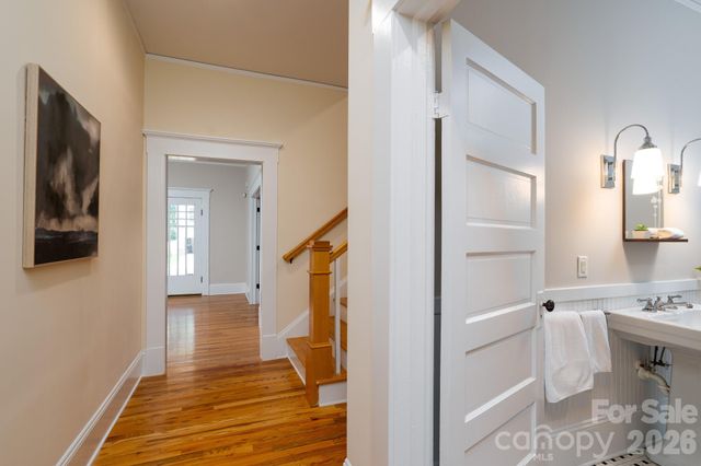 1128 E 35th Street, Charlotte, NC 28205