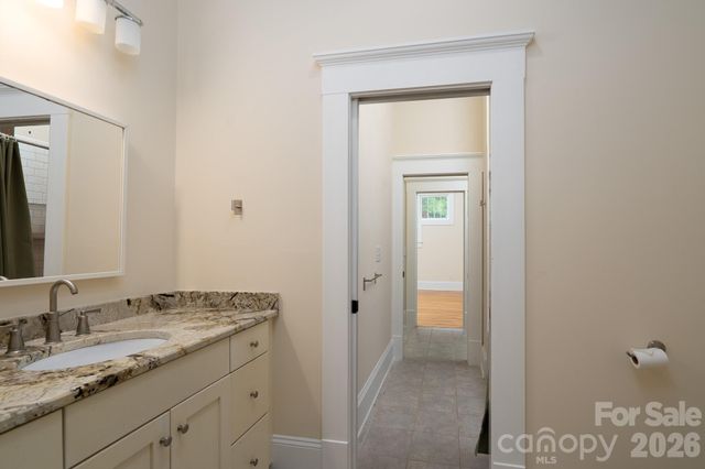 1128 E 35th Street, Charlotte, NC 28205