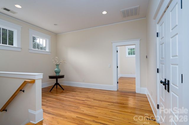1128 E 35th Street, Charlotte, NC 28205