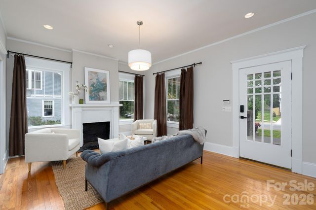 1128 E 35th Street, Charlotte, NC 28205