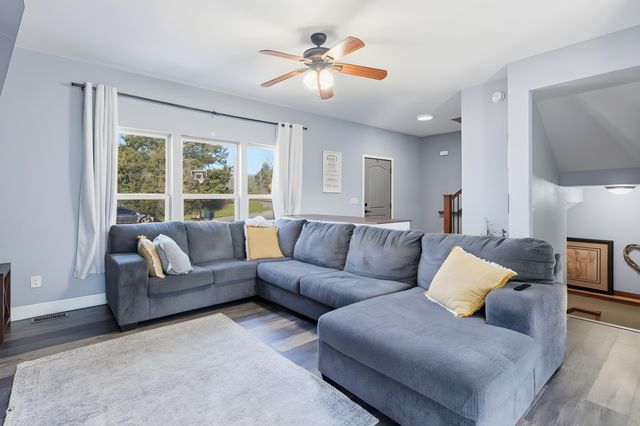 190 Country Ridge Way, Branson, MO 65616