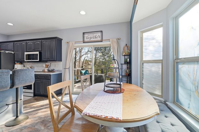 190 Country Ridge Way, Branson, MO 65616