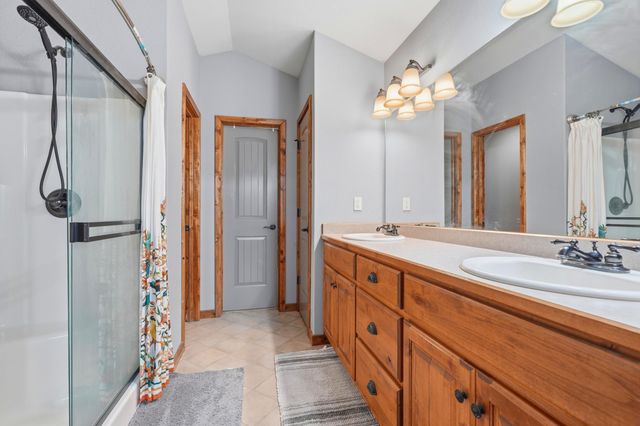 190 Country Ridge Way, Branson, MO 65616