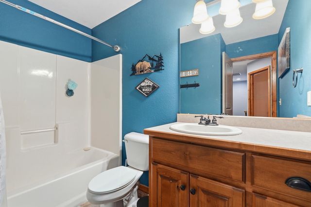 190 Country Ridge Way, Branson, MO 65616