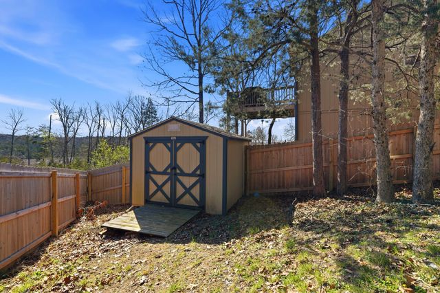 190 Country Ridge Way, Branson, MO 65616