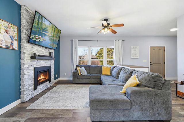 190 Country Ridge Way, Branson, MO 65616