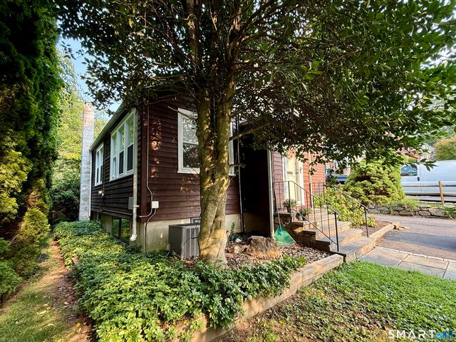 21 Parallel Street, Norwalk, CT 06850