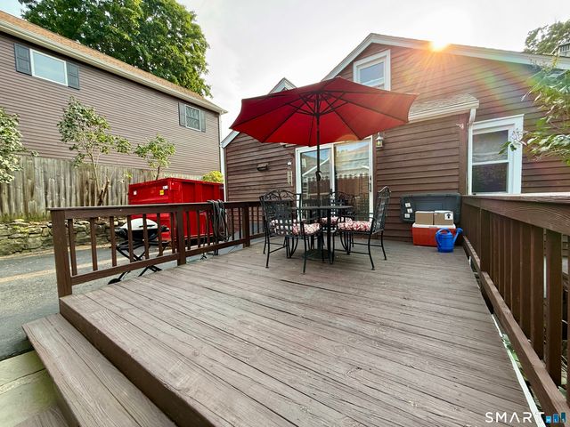 21 Parallel Street, Norwalk, CT 06850