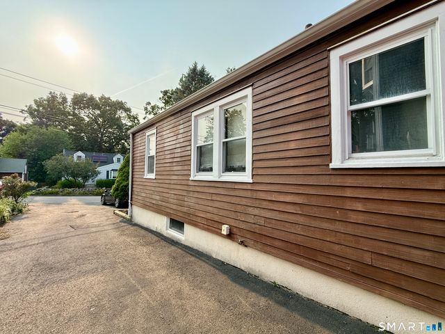 21 Parallel Street, Norwalk, CT 06850