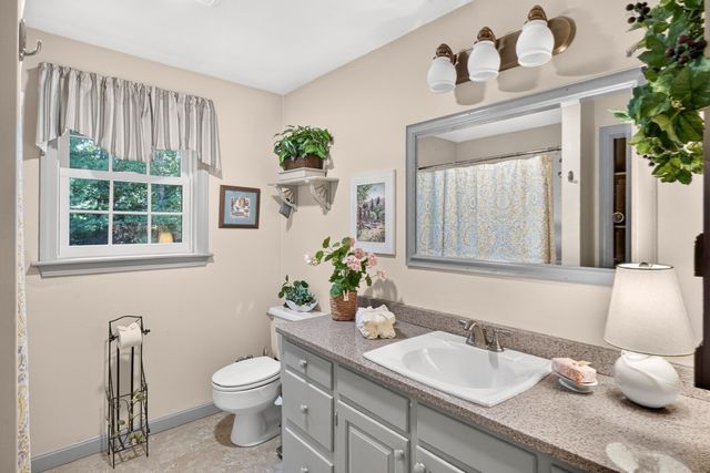 20 Vesper Drive, Bourne, MA 02559