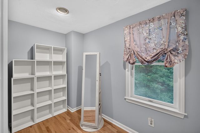 20 Vesper Drive, Bourne, MA 02559