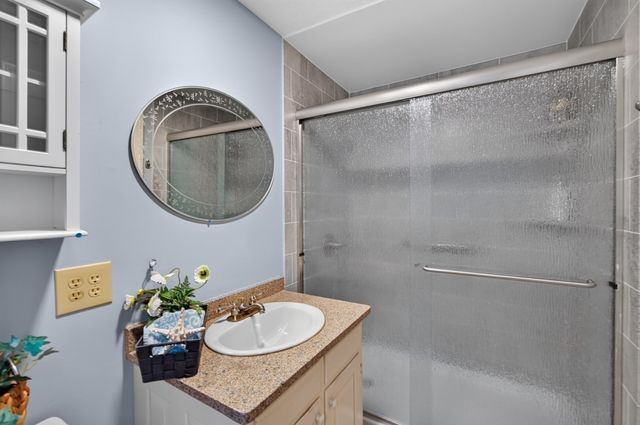 20 Vesper Drive, Bourne, MA 02559