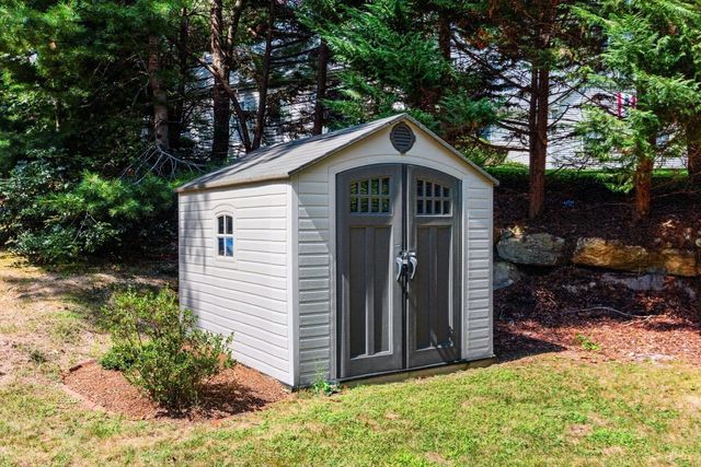 20 Vesper Drive, Bourne, MA 02559