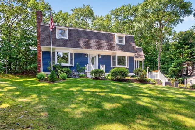 20 Vesper Drive, Bourne, MA 02559