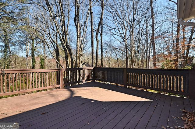 304 Wood Lake Drive, Athens, GA 30606