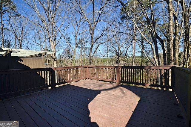 304 Wood Lake Drive, Athens, GA 30606