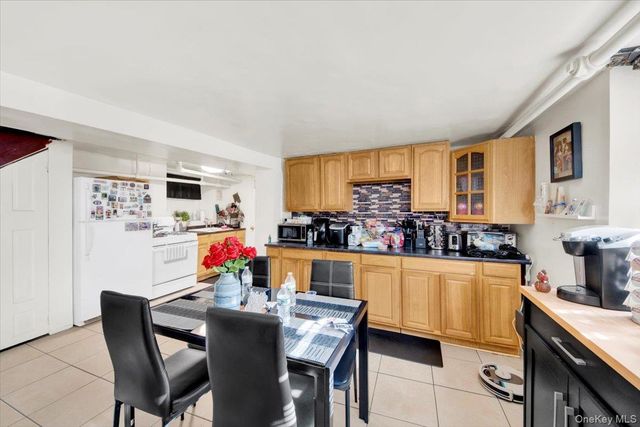 2312 Morgan Avenue, Bronx, NY 10461