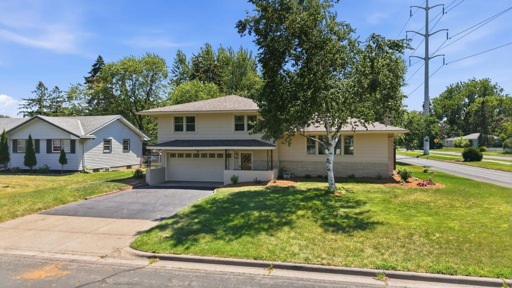 2919 64th Avenue N, Brooklyn Center, MN 55430 — exterior