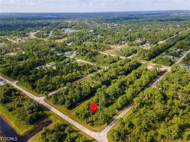 1068 Belmont ST E, Lehigh Acres, FL 33974