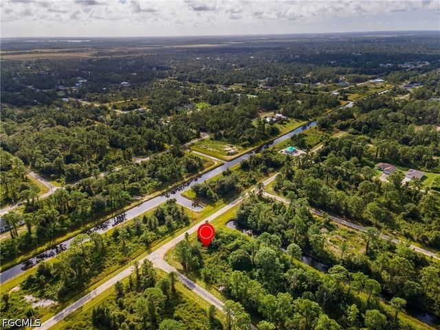 1068 Belmont ST E, Lehigh Acres, FL 33974