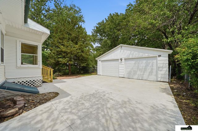 1526 Sioux Street, Lincoln, NE 68502
