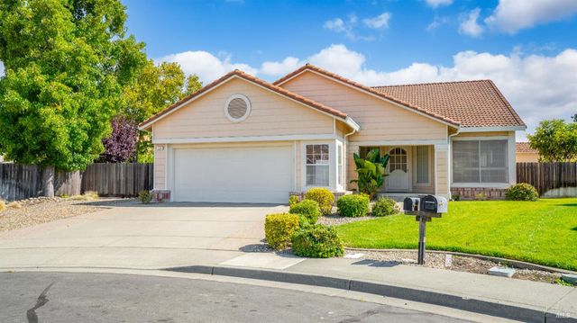124 Cannes Ct, Fairfield, CA 94534