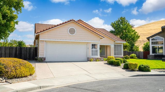 124 Cannes Ct, Fairfield, CA 94534
