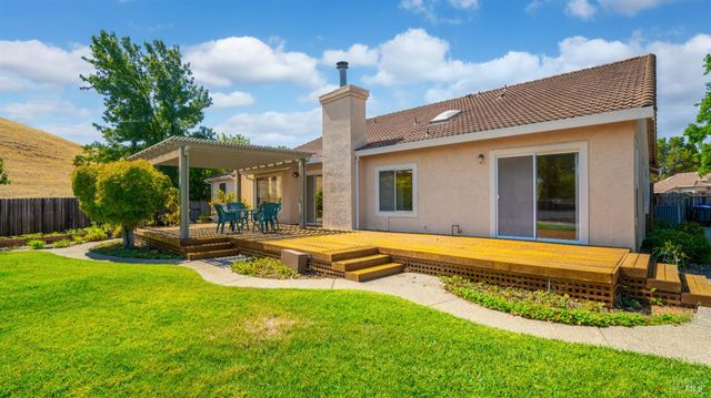 124 Cannes Ct, Fairfield, CA 94534