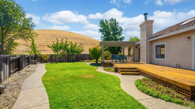 124 Cannes Ct, Fairfield, CA 94534