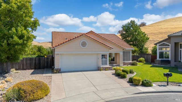 124 Cannes Ct, Fairfield, CA 94534