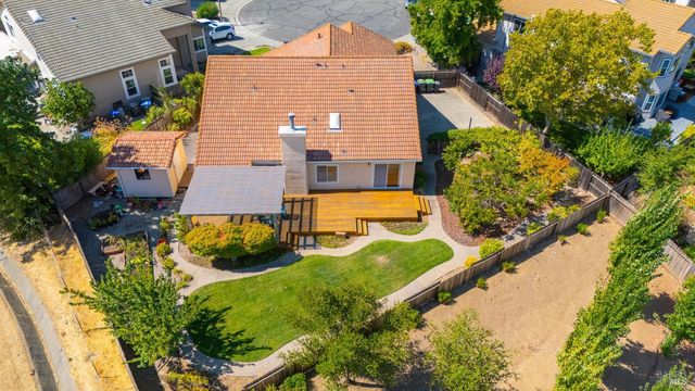 124 Cannes Ct, Fairfield, CA 94534