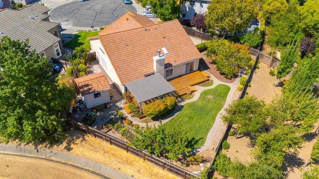 124 Cannes Ct, Fairfield, CA 94534
