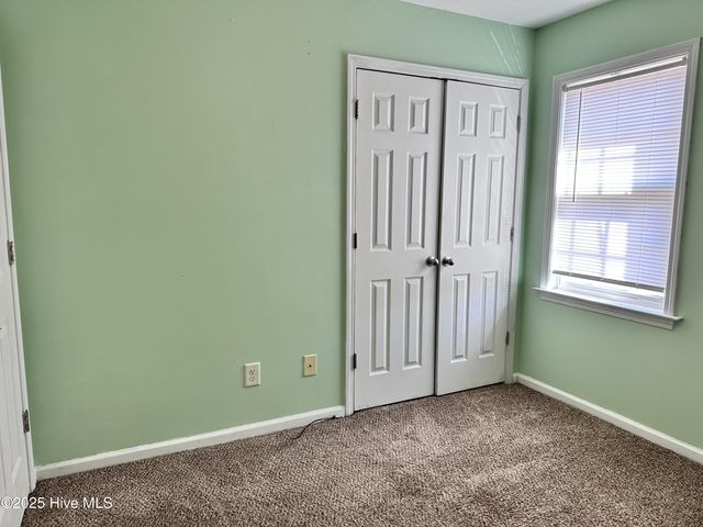 202 Scout Lane, Chinquapin, NC 28521