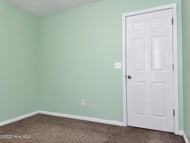 202 Scout Lane, Chinquapin, NC 28521