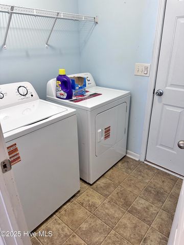 202 Scout Lane, Chinquapin, NC 28521