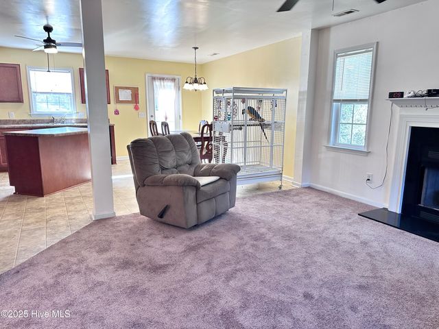 202 Scout Lane, Chinquapin, NC 28521