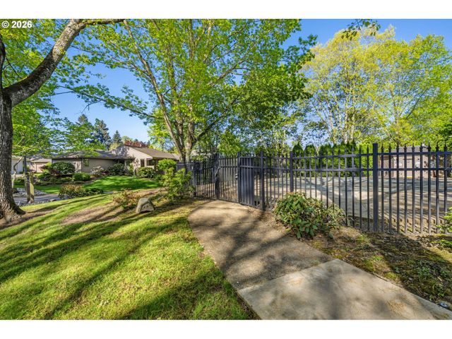 31670 Sw ARBOR GLEN Loop, Wilsonville, OR 97070