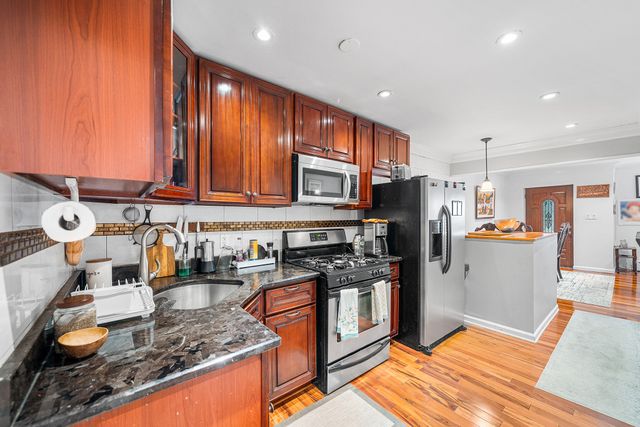 154 Pulaski Street, New York City, NY 11206