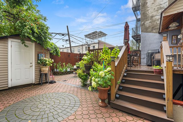 154 Pulaski Street, New York City, NY 11206