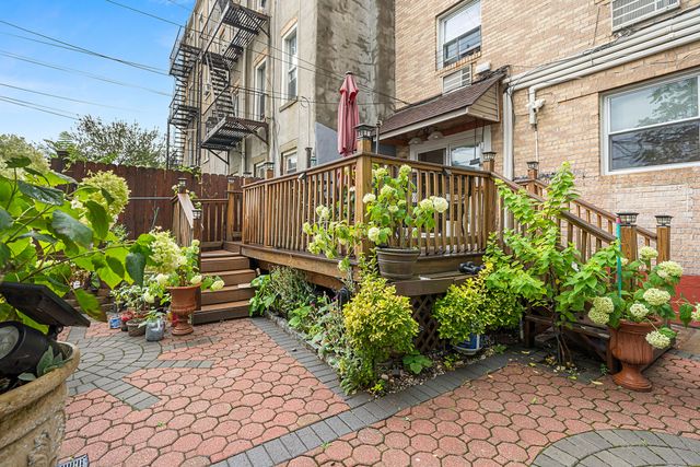 154 Pulaski Street, New York City, NY 11206