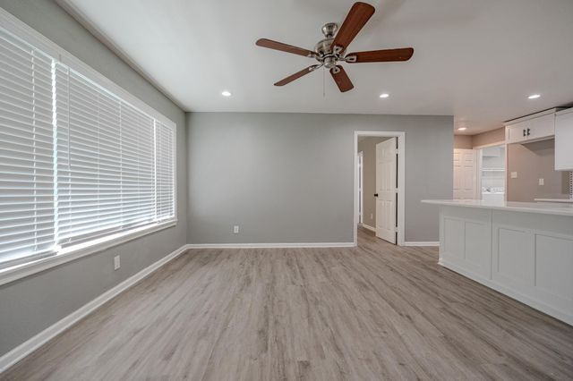 5107 Sycamore Avenue, Pasadena, TX 77503