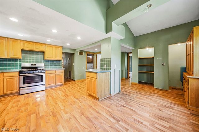 4469 Edson Road, Kent, OH 44240