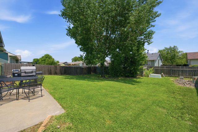 2238 S Milstead St, Wichita, KS 67209