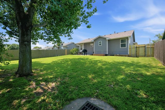 2238 S Milstead St, Wichita, KS 67209