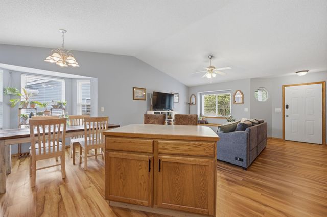 2238 S Milstead St, Wichita, KS 67209