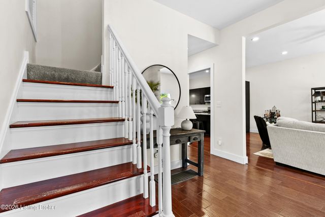 1825 Sherwood Ave, Louisville, KY 40205